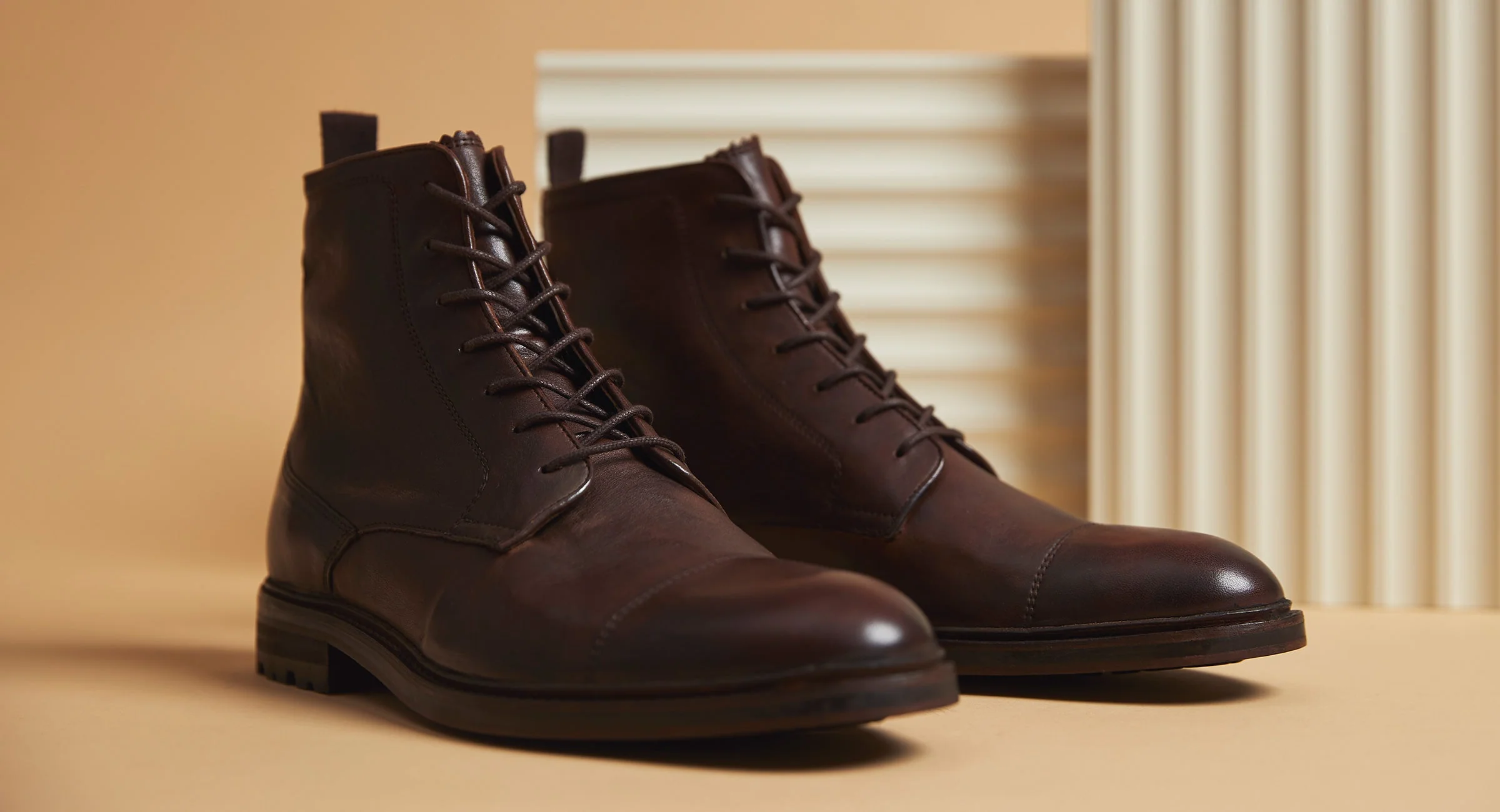 Chaves Dark Brown - Image 9