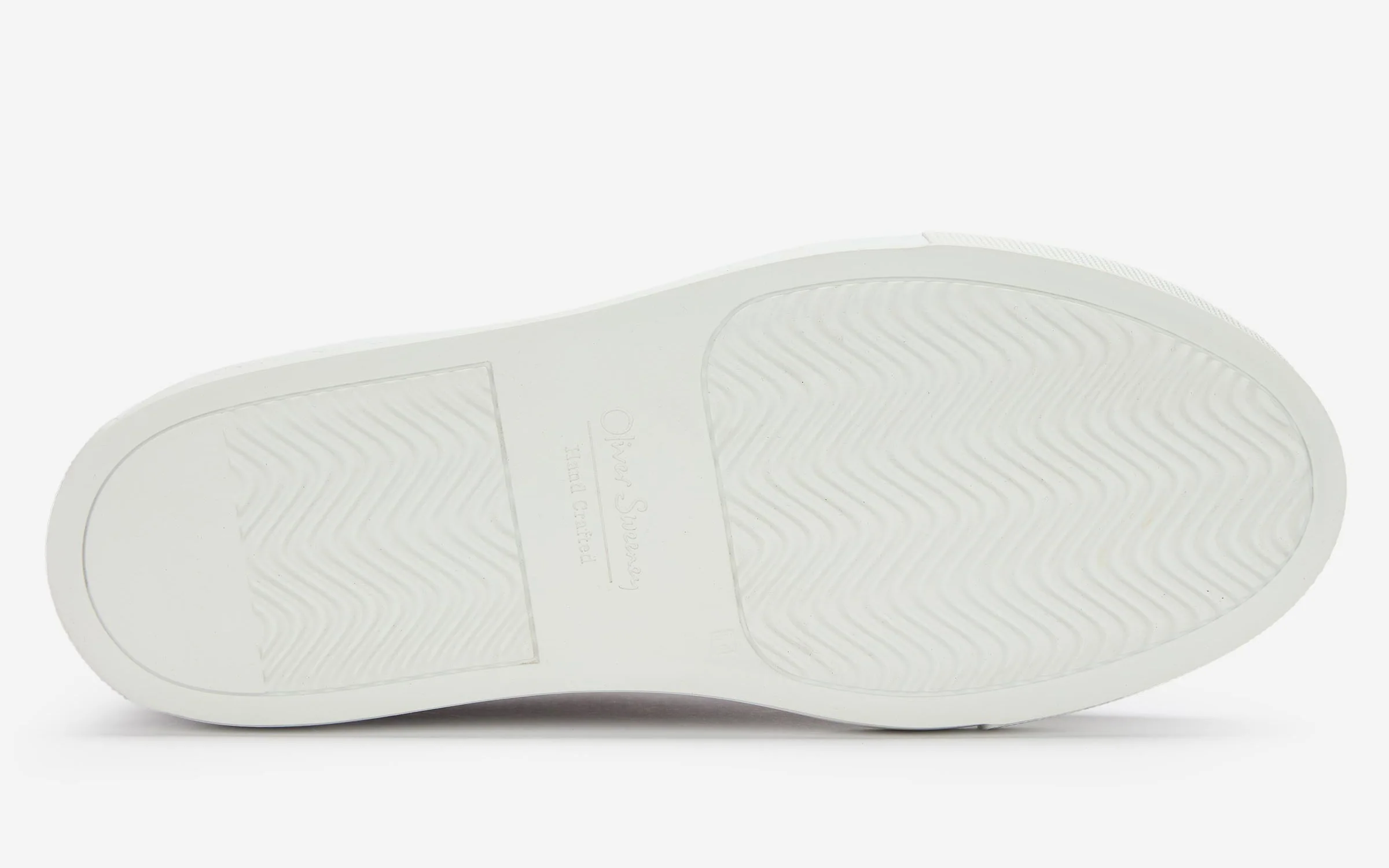 Serta Brown - Image 11